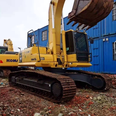 Komatsu PC200-8 excavator