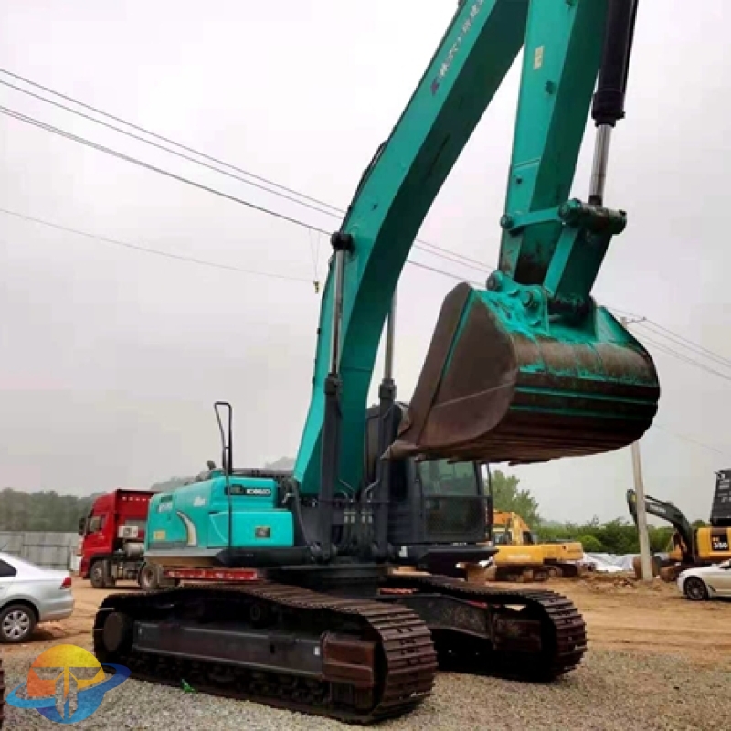 Kobelco SK350-8 excavator
