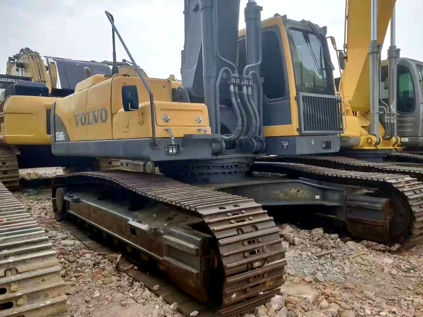Volvo EC210BLC excavator