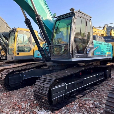 Kobelco SK200-8 excavator