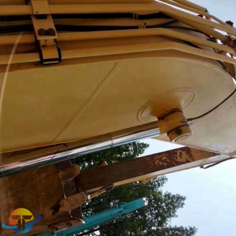 Caterpillar CAT329D excavator