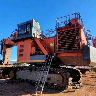 Hitachi ZX360-3 excavator