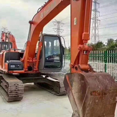 Hitachi ZX200-3 excavator