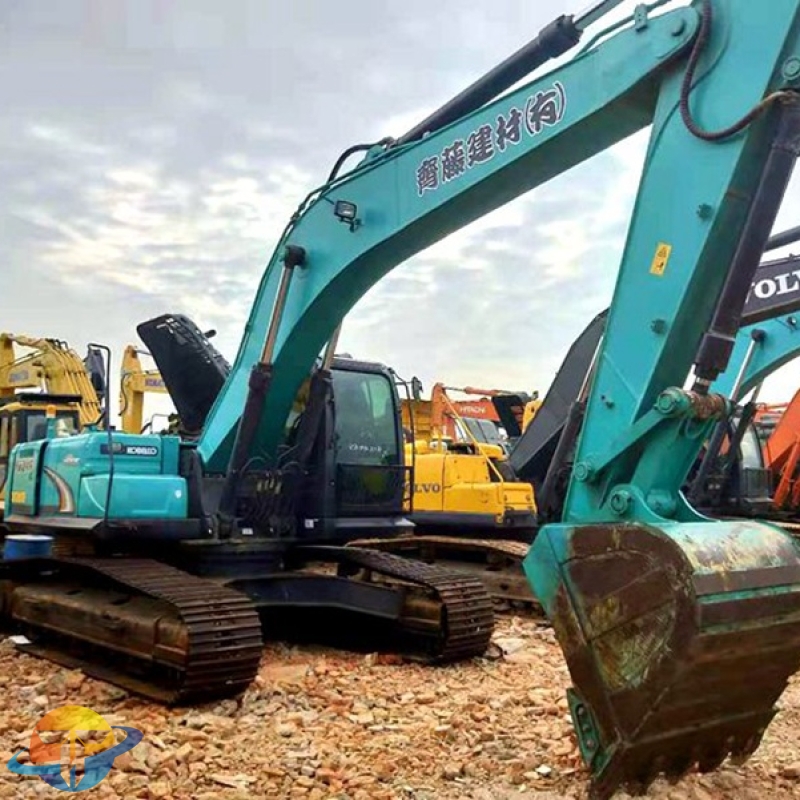 KOBELCO SK260 excavator