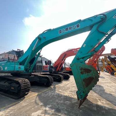 KOBELCO SK380D excavator
