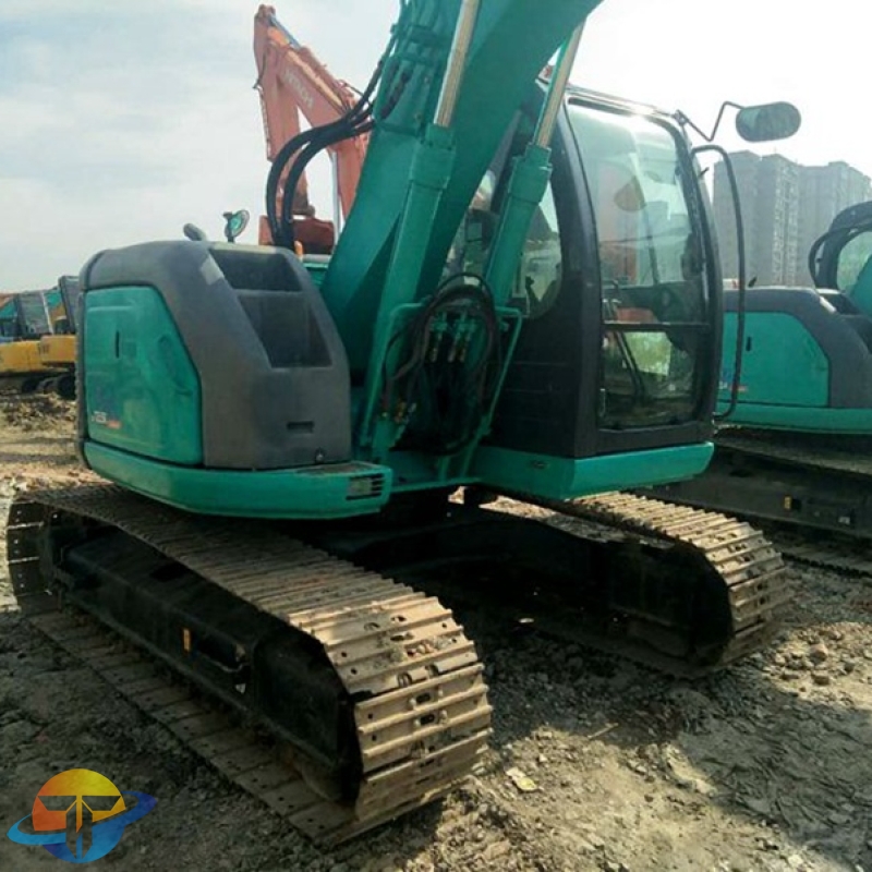 KOBELCO SK135SR excavator