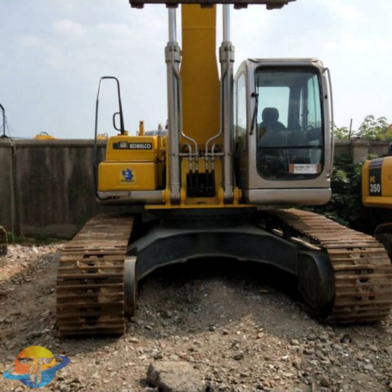 KOBELCO SK350 excavator