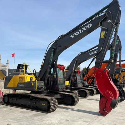 Volvo EC210BLC excavator