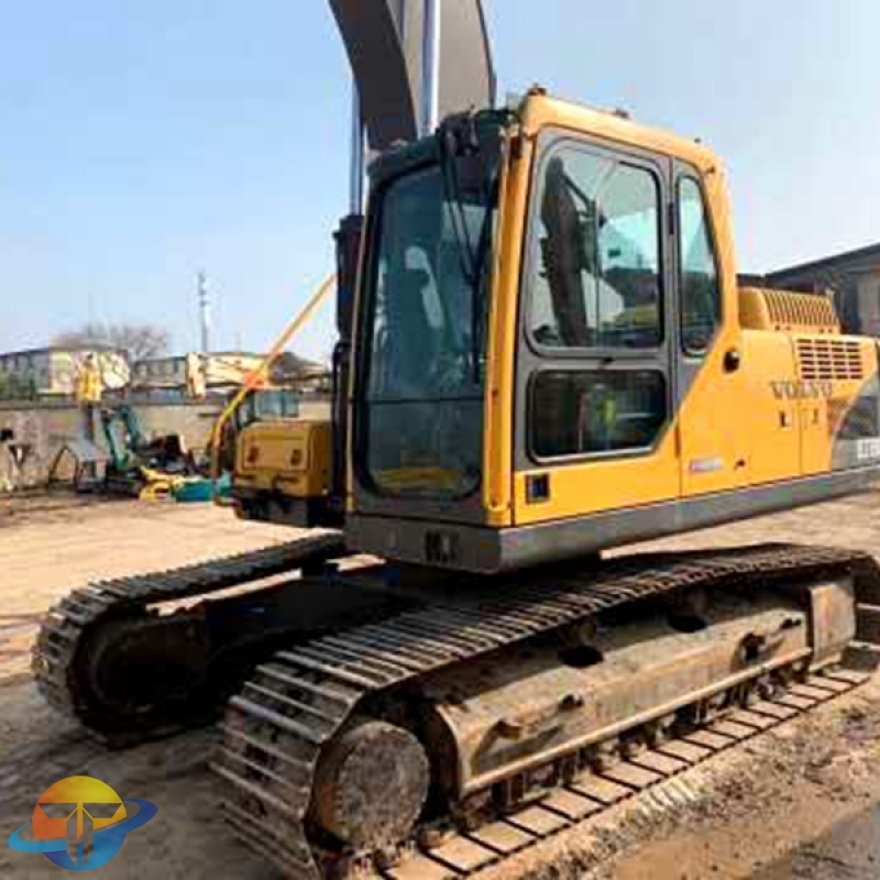 Volvo EC210BLC excavator