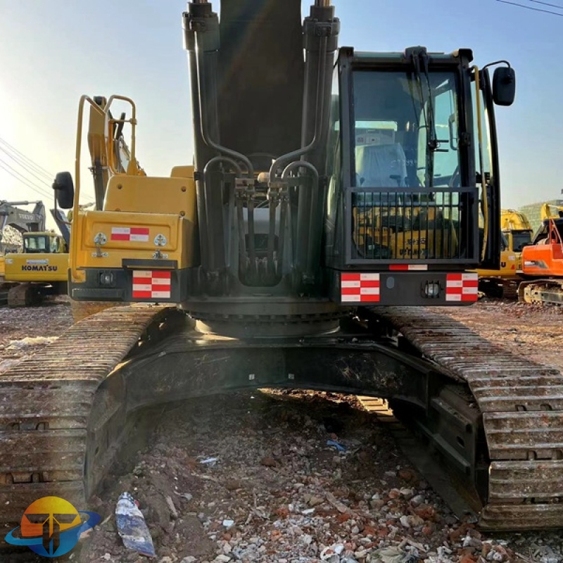 VOLVO EC480DL excavator