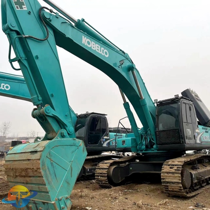 Kobelco SK460-8 excavator