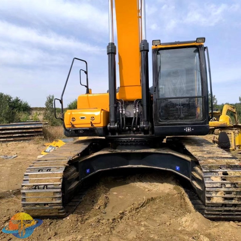 Hyundai R305-9T excavator