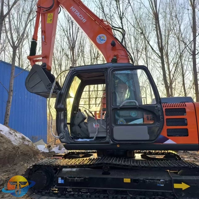 Hitachi ZX120