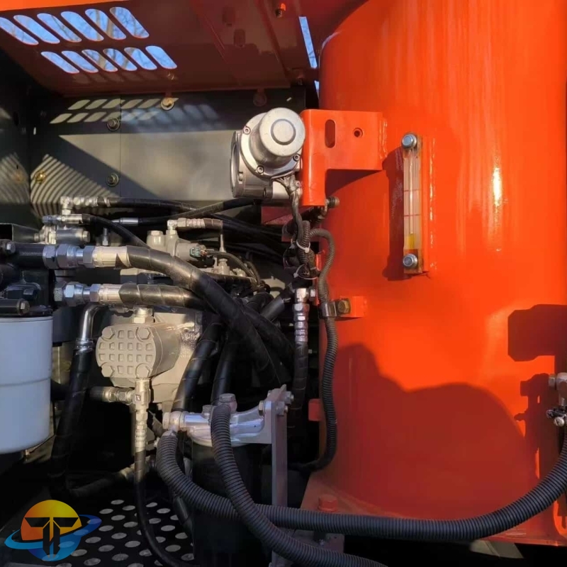 Hitachi ZX120