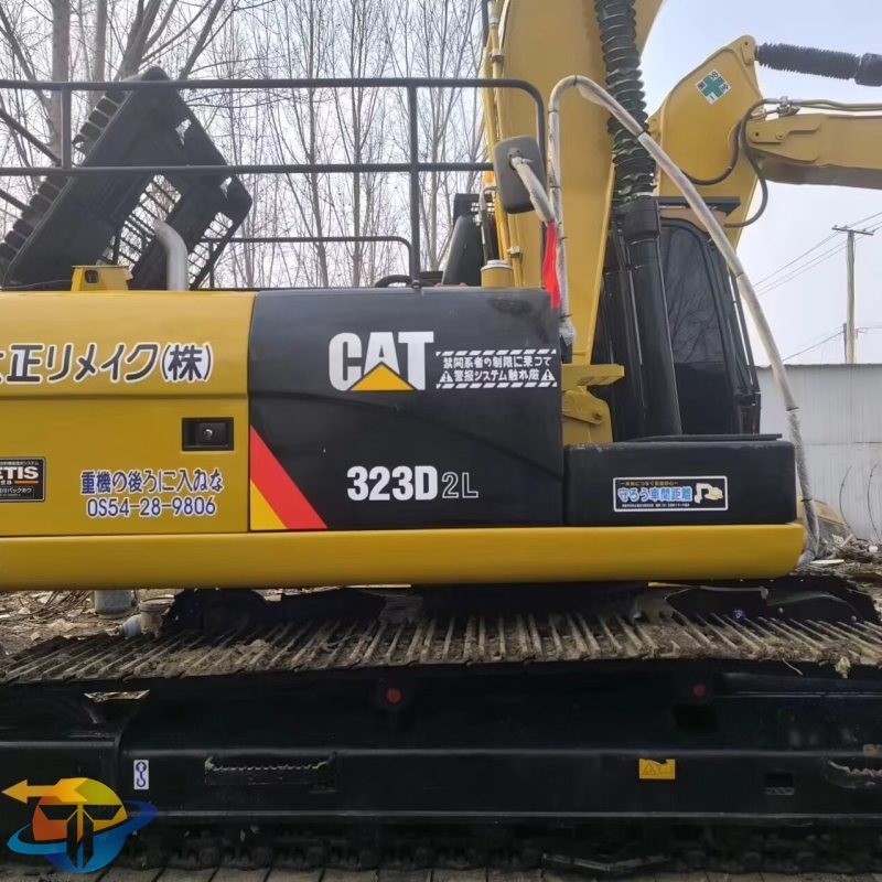 Caterpillar 323