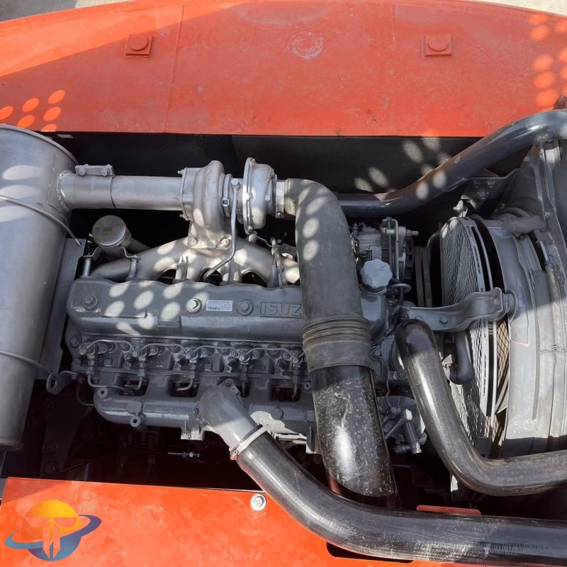 Hitachi 200