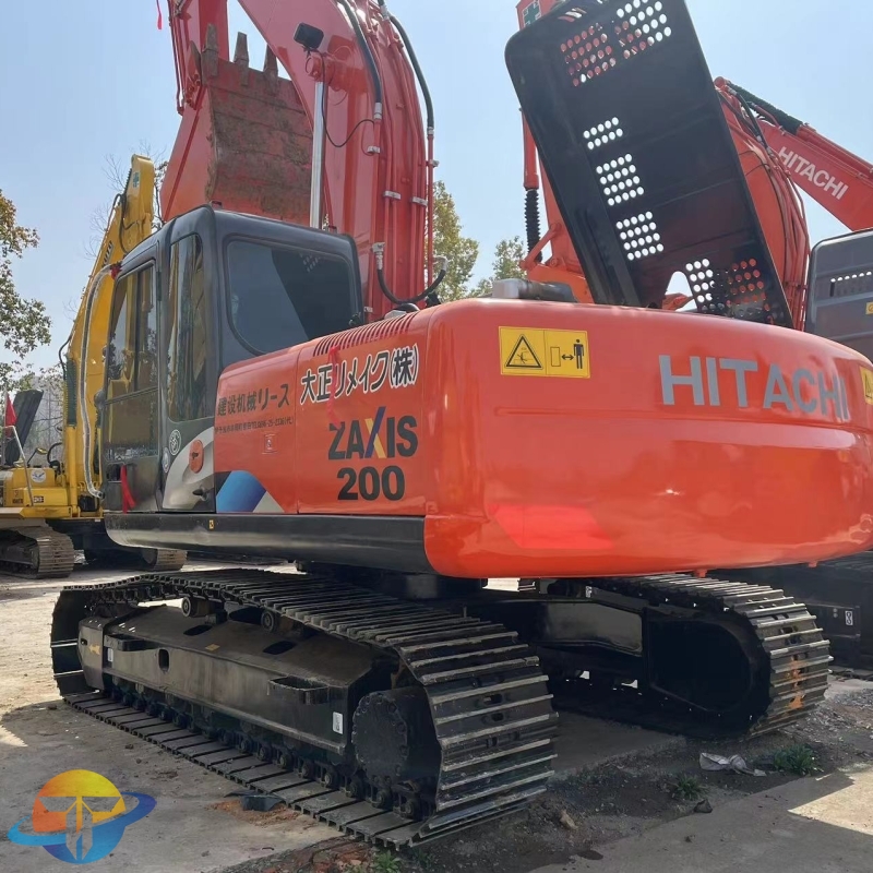 Hitachi 200