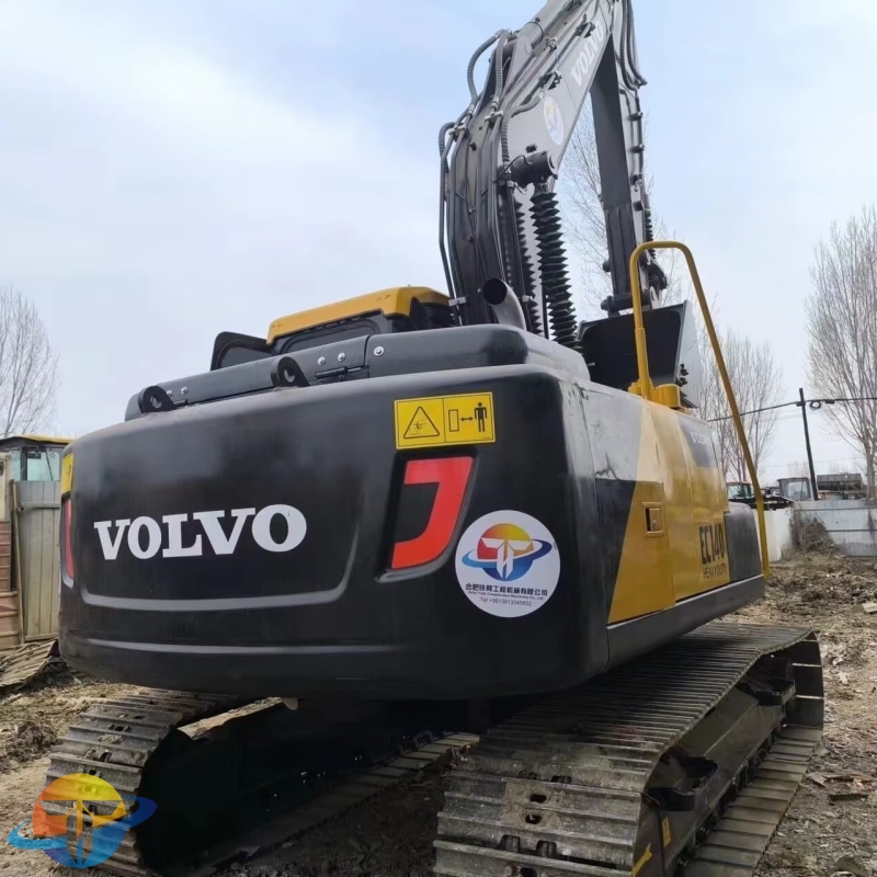 Volvo EC140