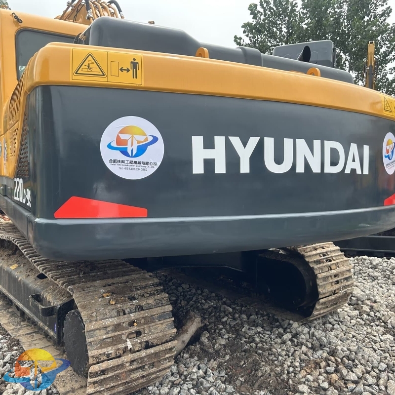 Hyundai 220LC