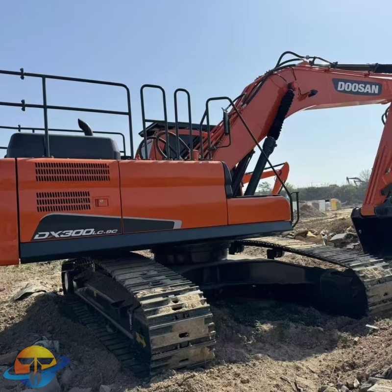 Doosan DX300