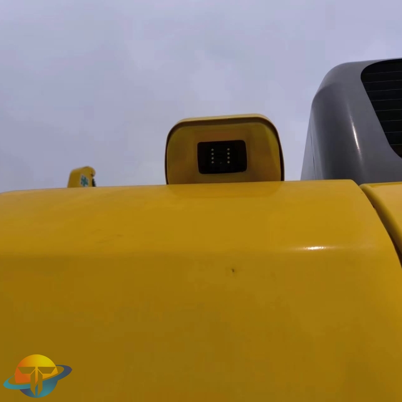 Komatsu 450