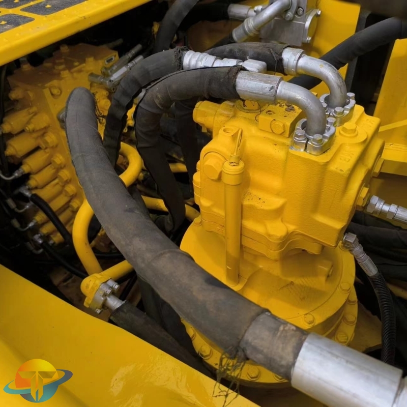 Komatsu 450