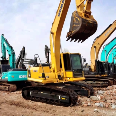 Komatsu 200