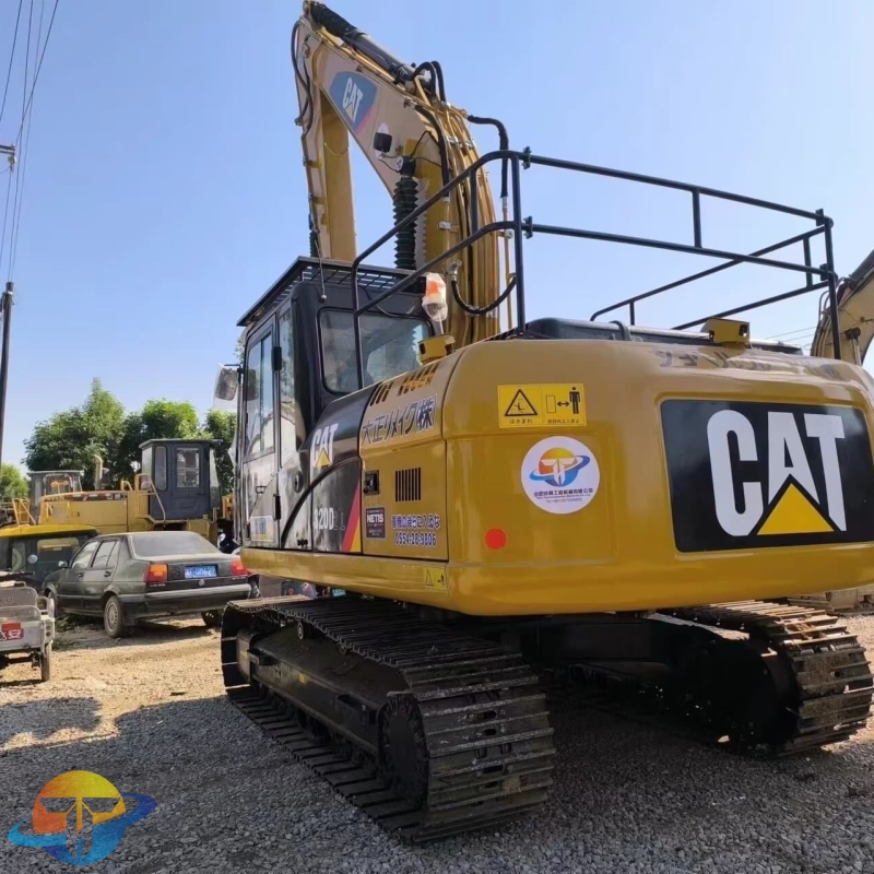 Caterpillar 320D2