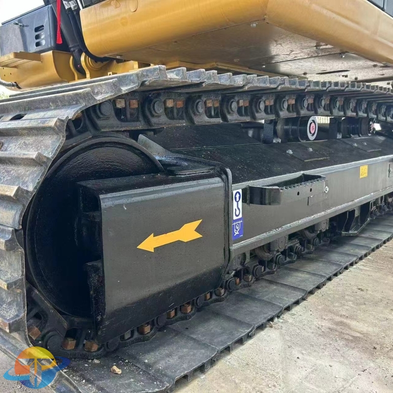 Caterpillar 320D2L（C7.1Engine ）