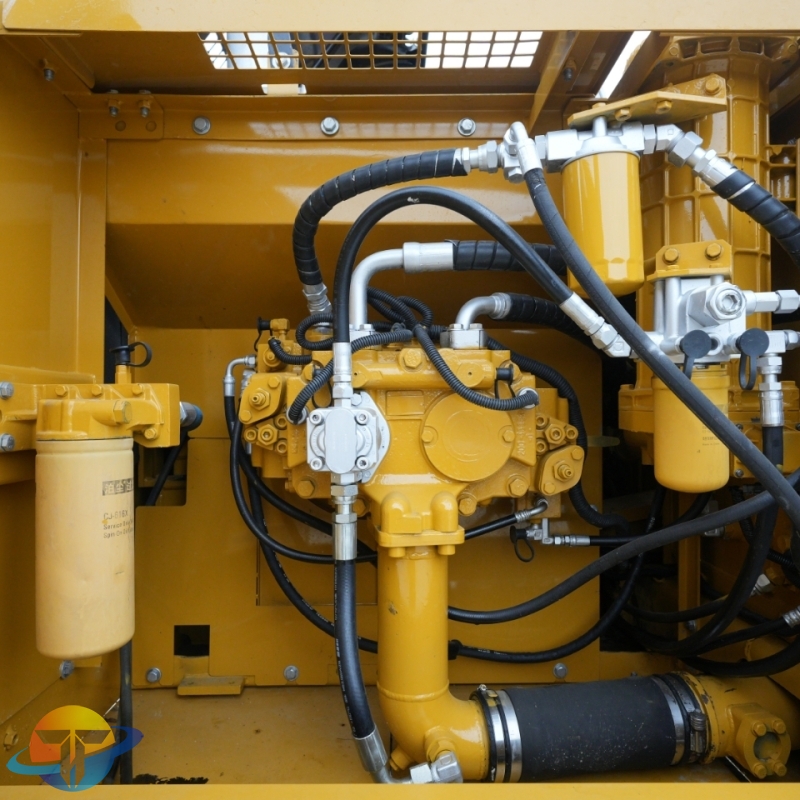 CAT 329 D2L