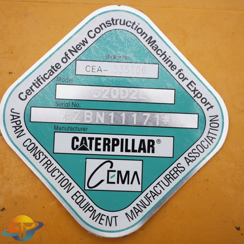 CAT 320 D
