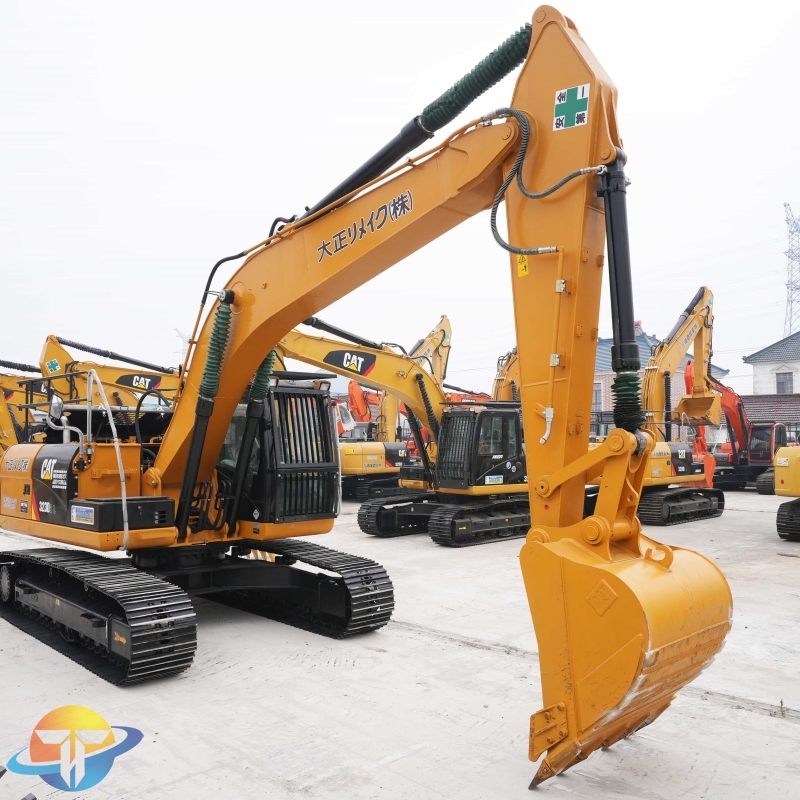 CAT 323D2L