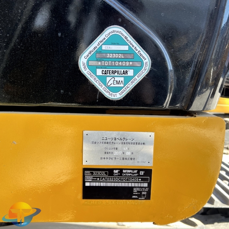 CAT 323 D2L