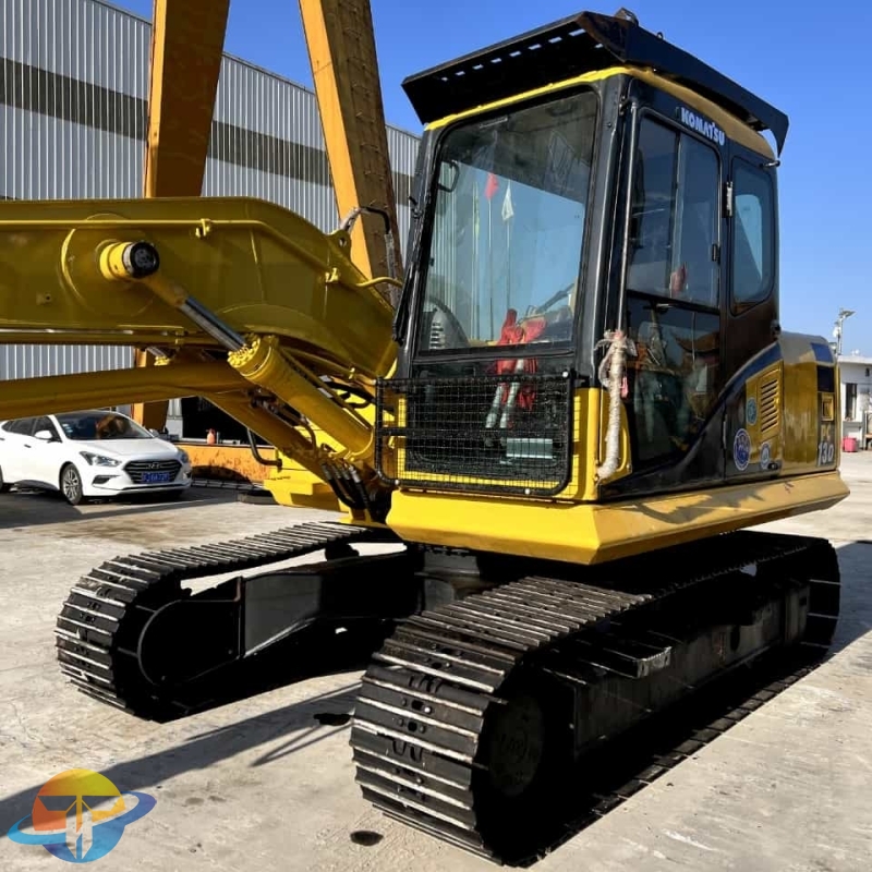 Komatsu 130 plus