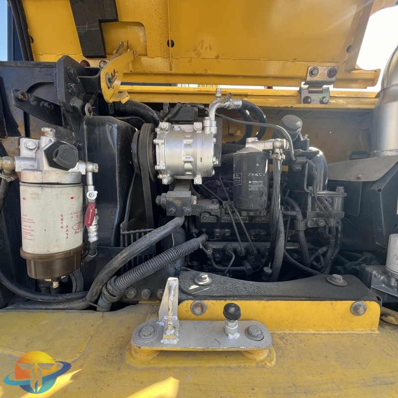 Komatsu 70