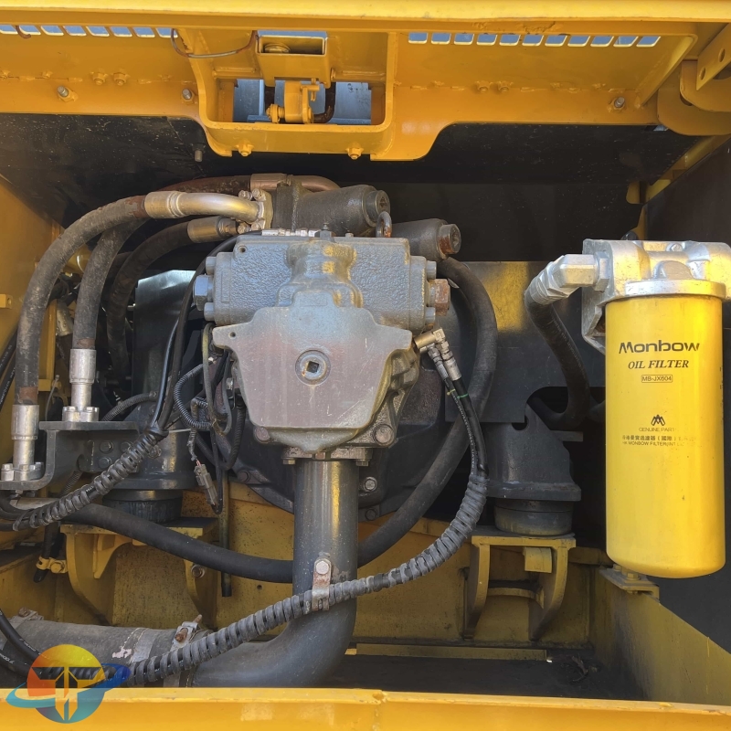 Komatsu 350