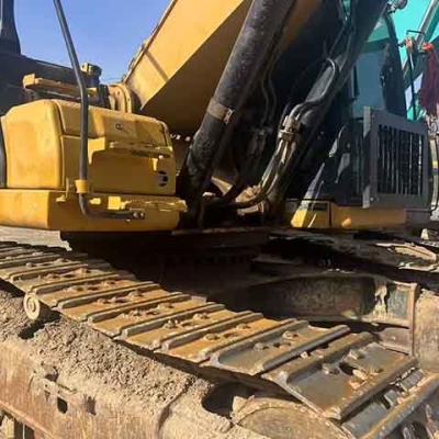 CAT 320 GC