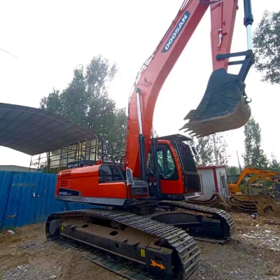 Doosan DX225LC-9C Excavator