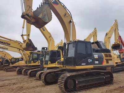 Caterpillar CAT320 excavator