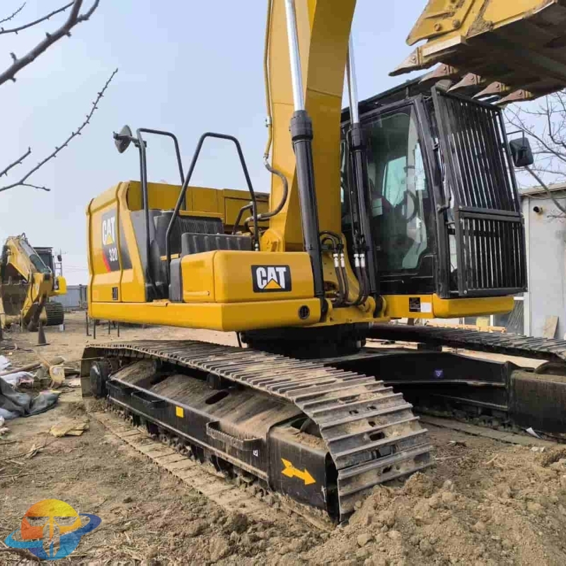 Caterpillar CAT320 excavator