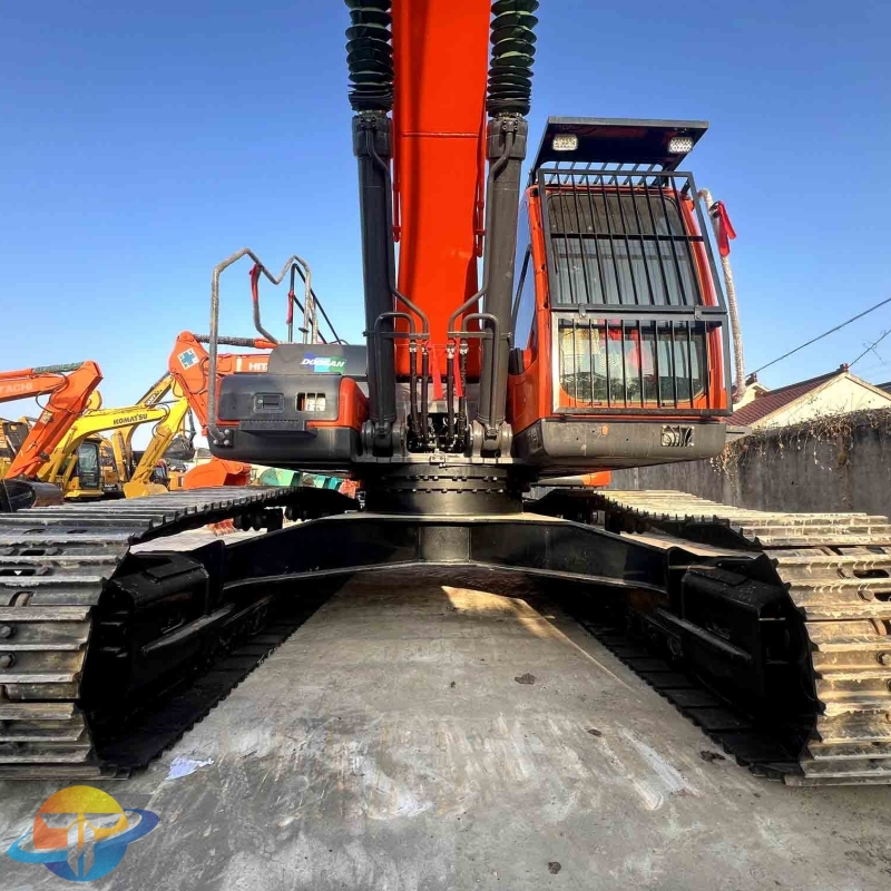 Doosan DX340LC-9C excavator