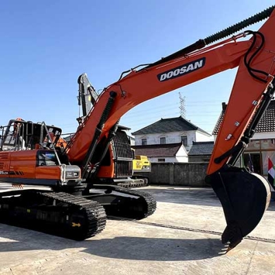 Doosan DX340LC-9C excavator