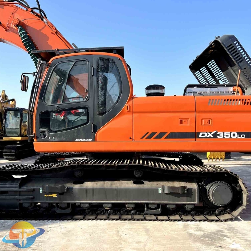 Doosan DX350LC-9C excavator