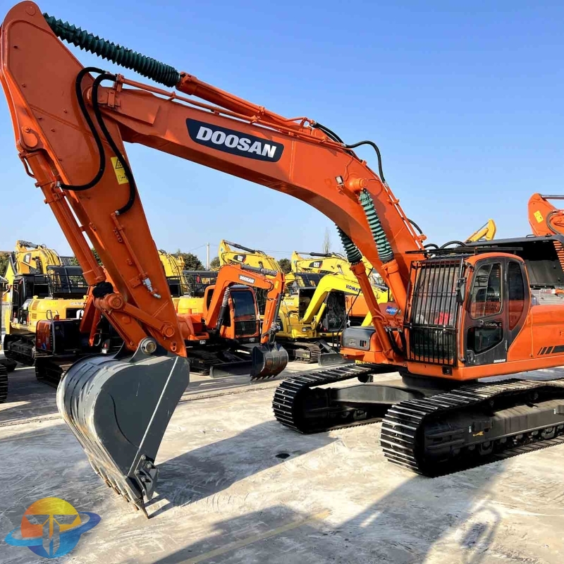 Doosan DX350LC-9C excavator