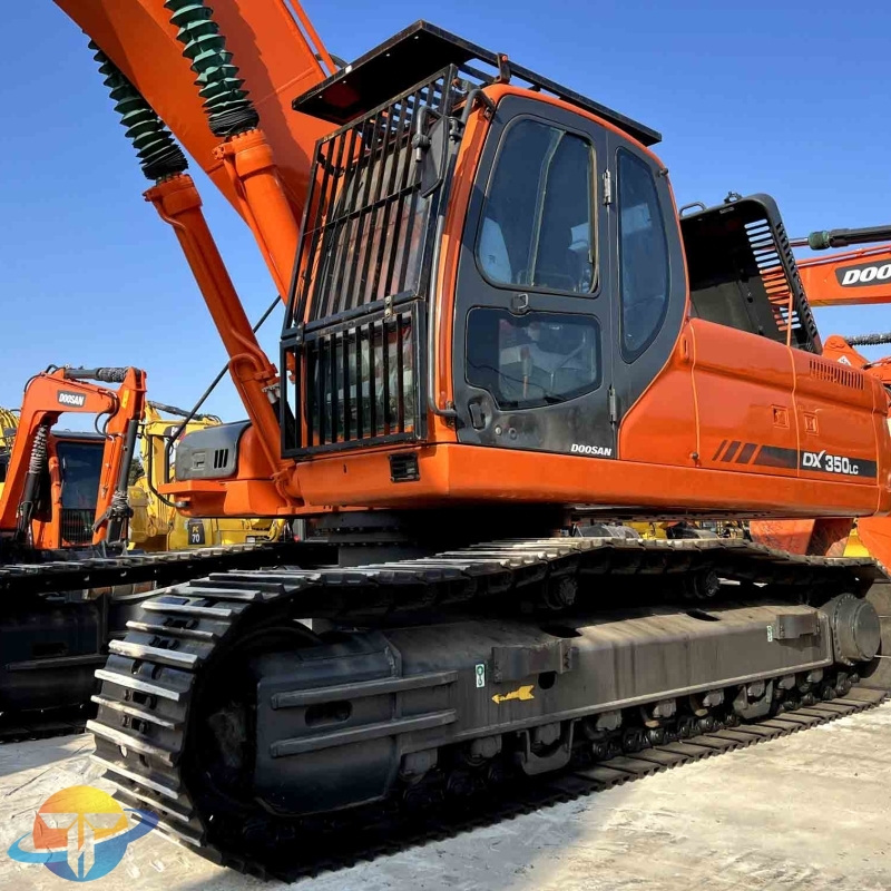 Doosan DX350LC-9C excavator