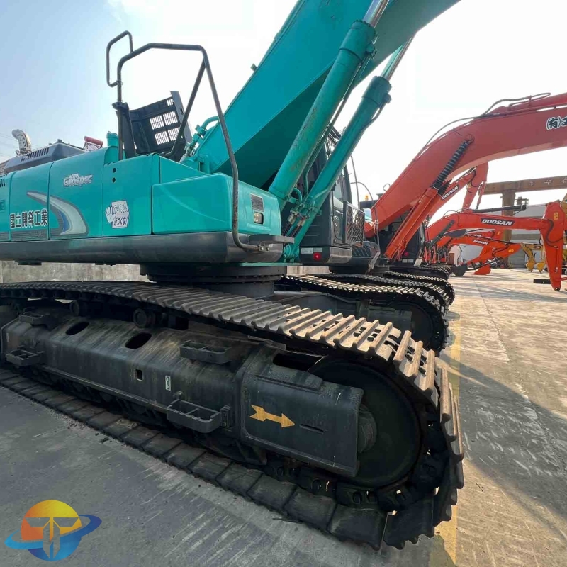 Kobelco SK480LC-8 excavator