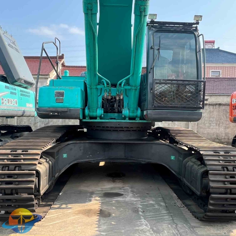 Kobelco SK480LC-8 excavator