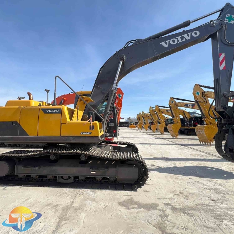 Volvo EC210 excavator