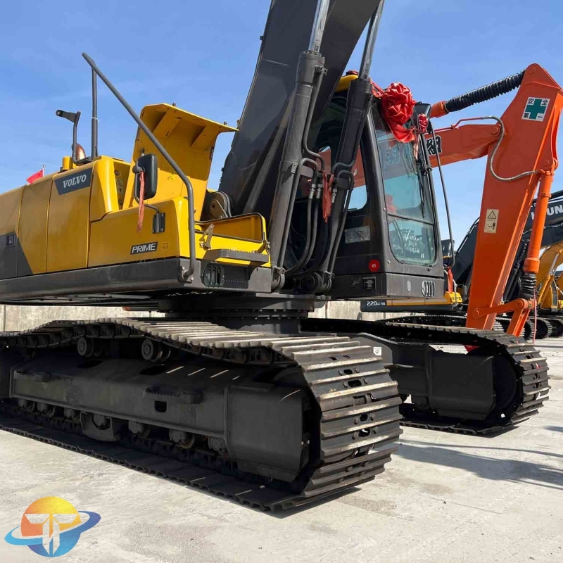 Volvo EC210 excavator