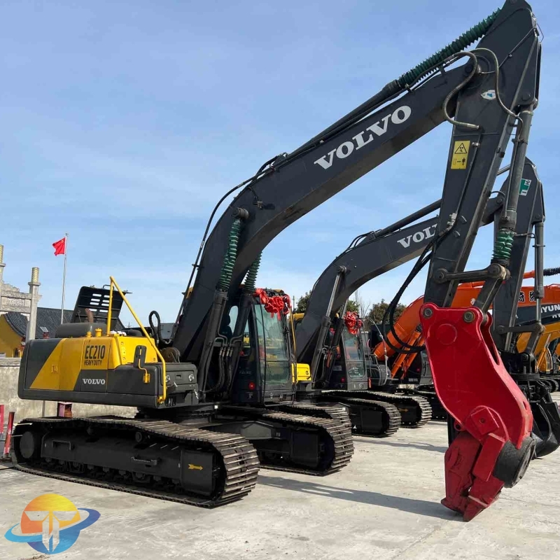 Volvo EC210 excavator